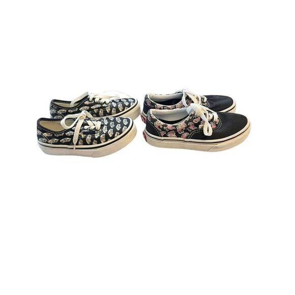 Bundle of 2 Toddler Girl Vans Sneakers Size 11‎ - Picture 1 of 14